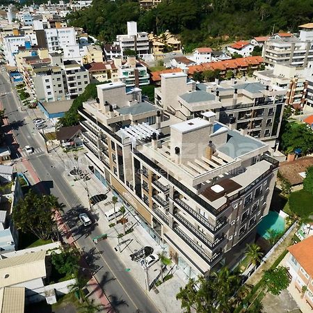 304 Bl 02 - WaldGarten Bombinhas - 50m do Mar e Frente Avenida - Condomínio de Alto Padrão - Piscina - Academia - Salão de jogos Exterior foto