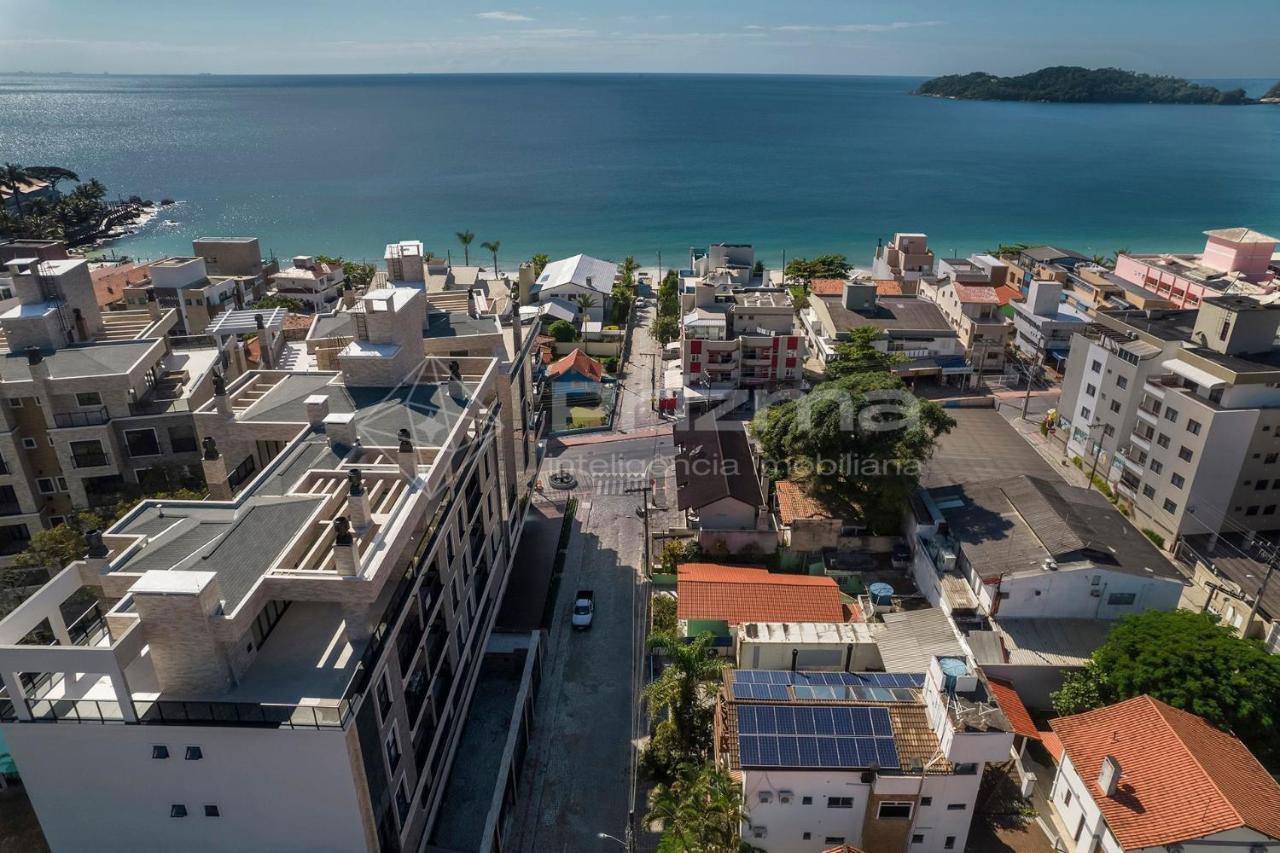304 Bl 02 - WaldGarten Bombinhas - 50m do Mar e Frente Avenida - Condomínio de Alto Padrão - Piscina - Academia - Salão de jogos Exterior foto
